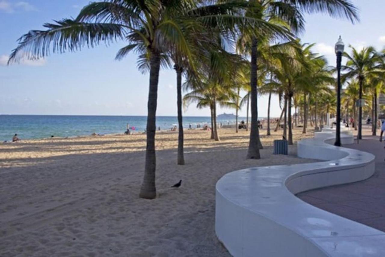 Home At Poinsettia Heights Fort Lauderdale Exterior foto